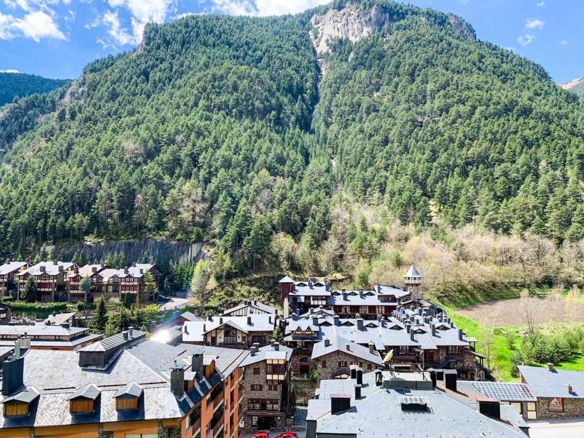 Pic Negre. Exclusividad Y Vistas Cerca De Pistas. Apartamento