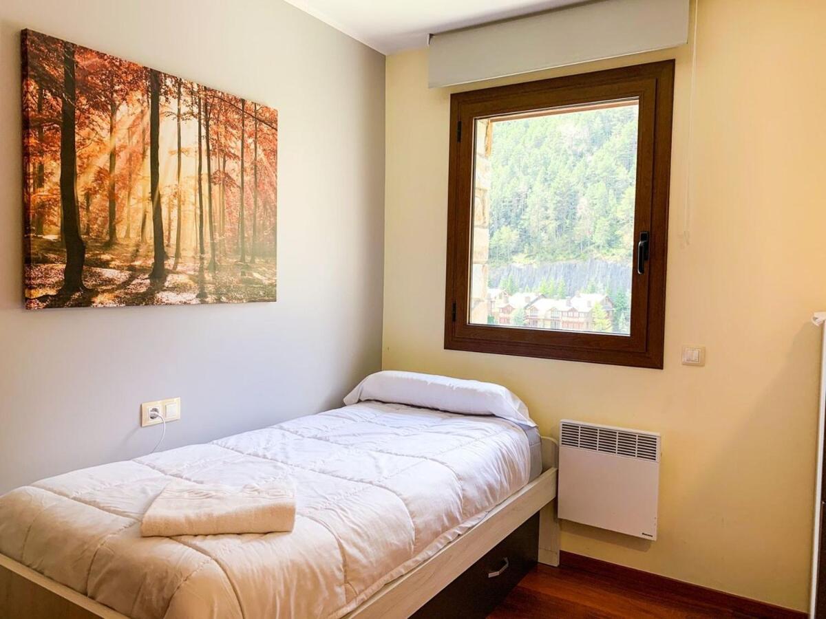 Apartamento Pic Negre. Exclusividad Y Vistas Cerca De Pistas. Mas de Ribafeta